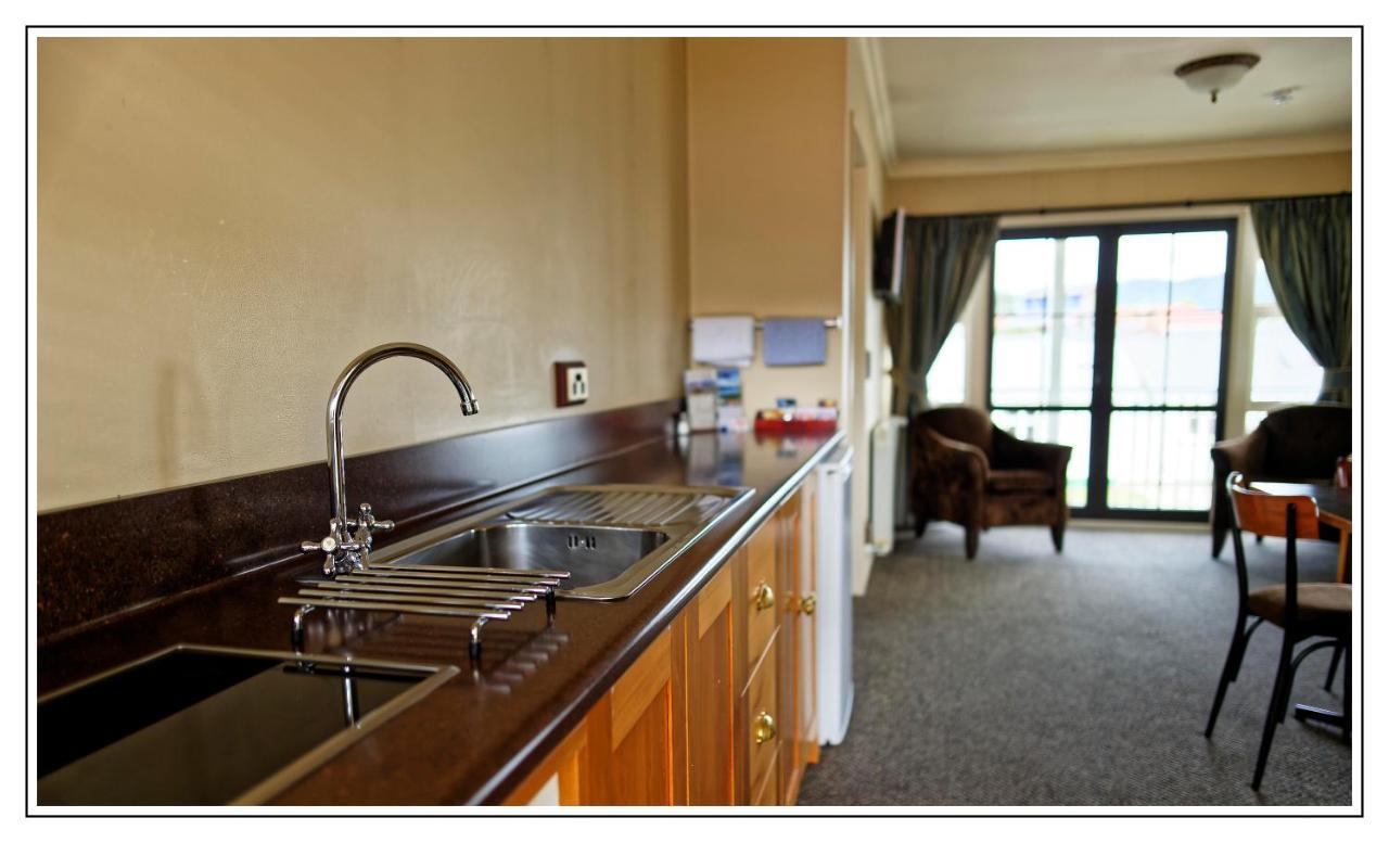 Lantern Court Motel Reefton Esterno foto