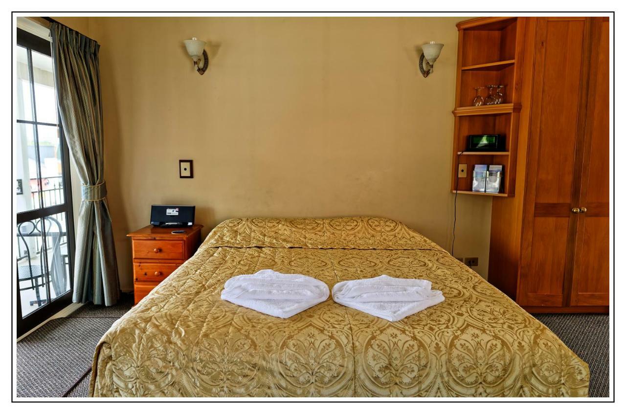 Lantern Court Motel Reefton Esterno foto