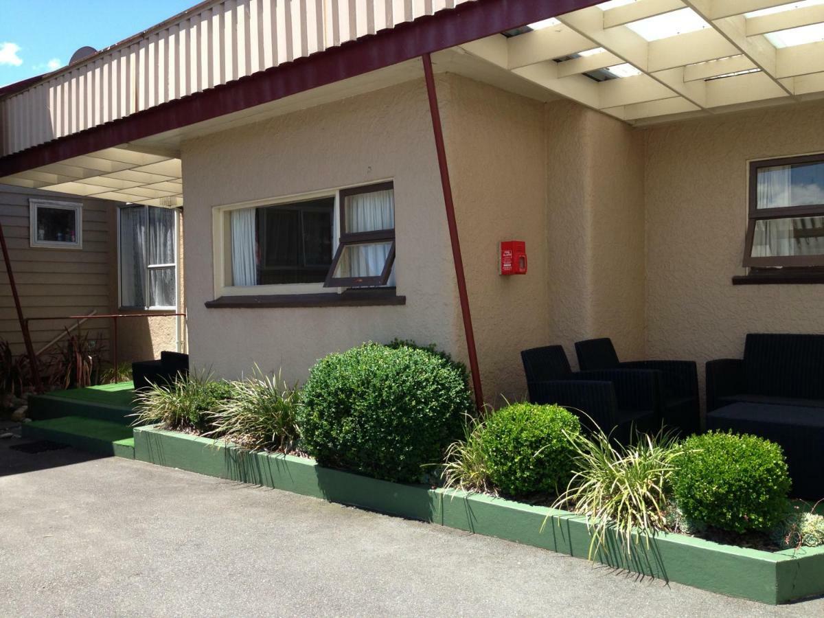 Lantern Court Motel Reefton Esterno foto